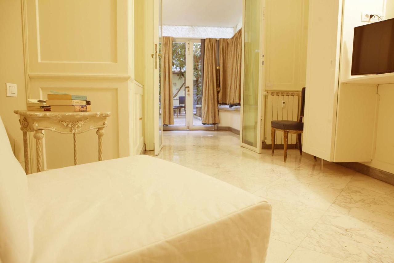 Domus Dea Couette-café